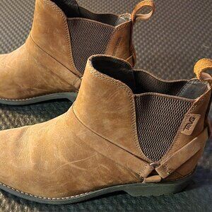 Brown Waterproof Leather Teva Ankle Boots